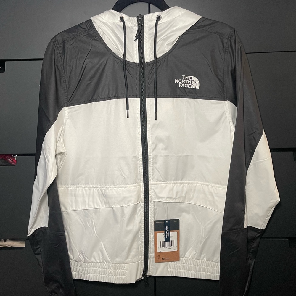 The North Face | HMLYN Wind Shell Jacket (Womens)